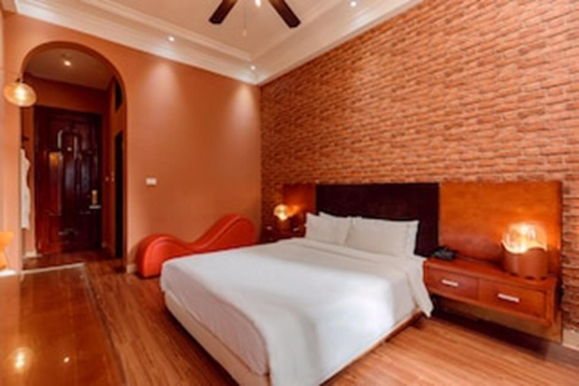 Super Oyo Capital O 1173 Le Grand Hanoi Hotel - The Ruby Εξωτερικό φωτογραφία