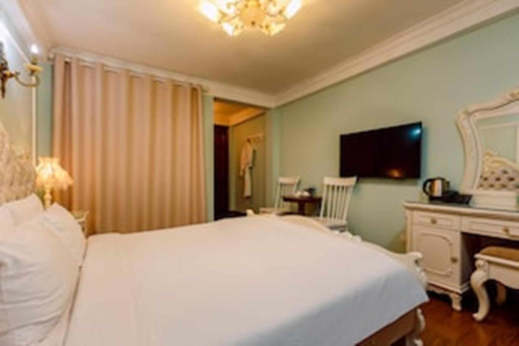 Super Oyo Capital O 1173 Le Grand Hanoi Hotel - The Ruby Εξωτερικό φωτογραφία