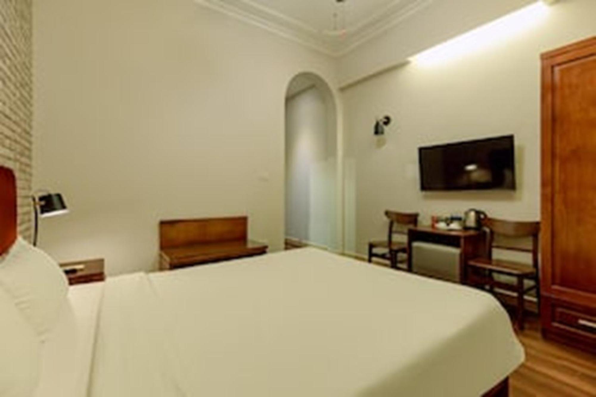 Super Oyo Capital O 1173 Le Grand Hanoi Hotel - The Ruby Εξωτερικό φωτογραφία